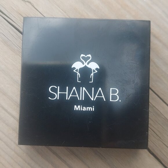 shaina b Other - Pigment duo